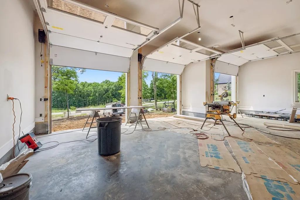 341 Sunset Island Trail Gallatin TN 37066
