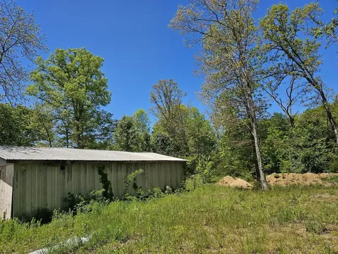 26131 State Route 108 Coalmont TN 37313