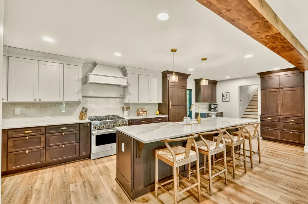 2153 Williamsport Pike Columbia TN 38401