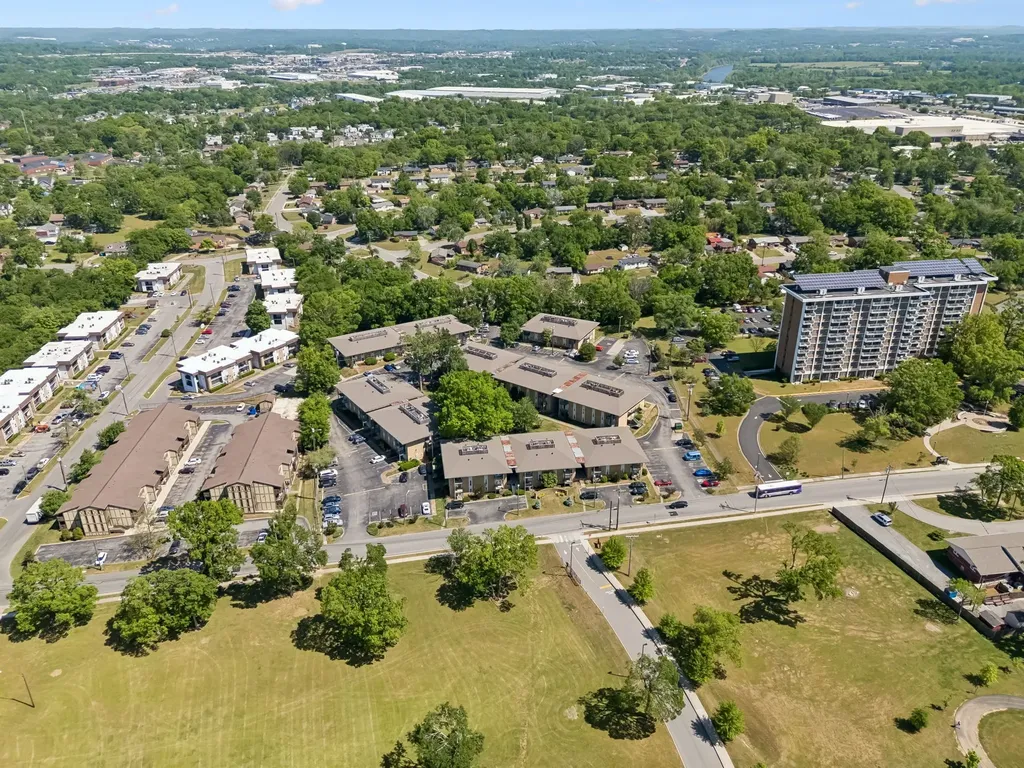 555 N Dupont Avenue Madison TN 37115