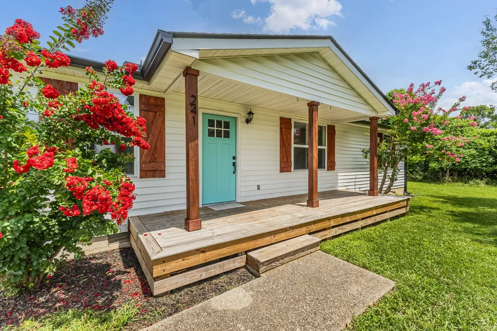 241 Curd Road Mount Juliet TN 37122