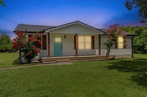 241 Curd Road Mount Juliet TN 37122