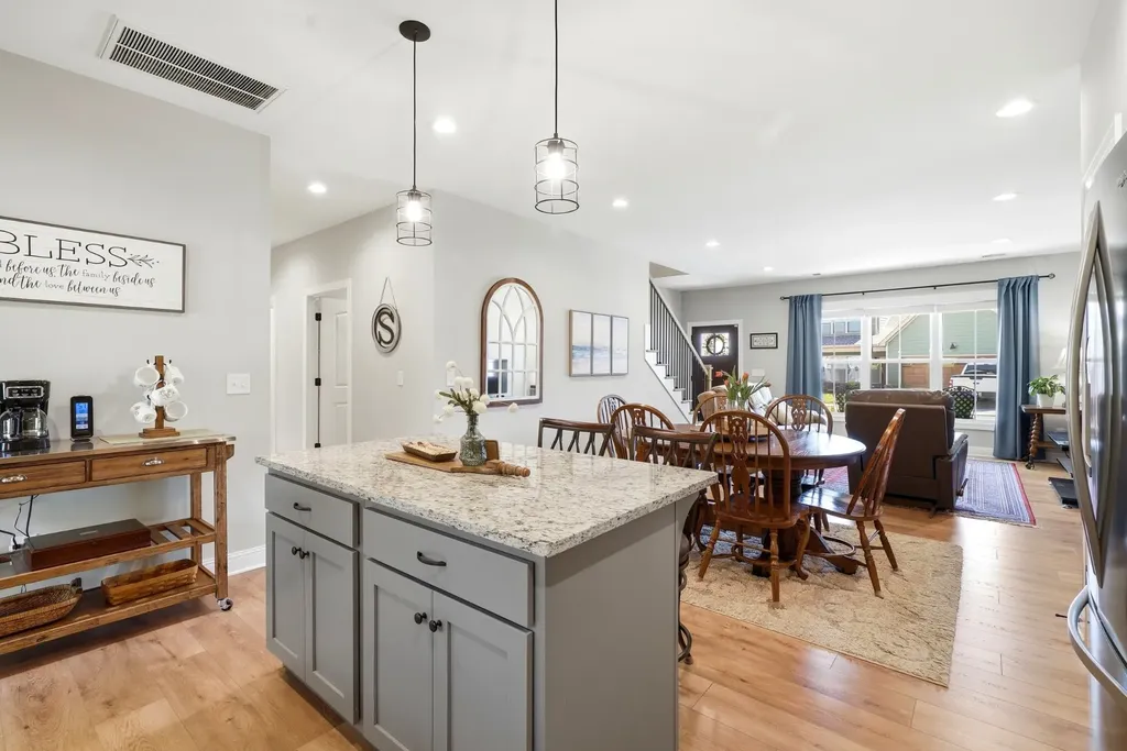 1056 Malinda Lane Greenbrier TN 37073