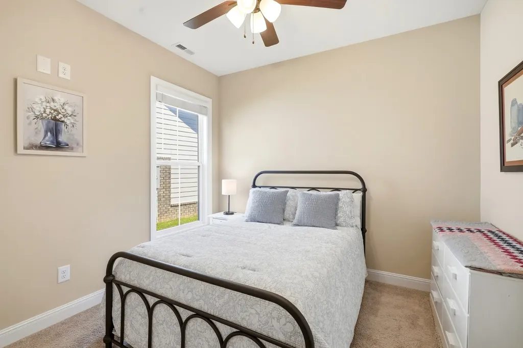 1056 Malinda Lane Greenbrier TN 37073