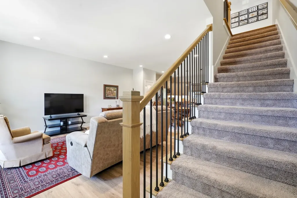 1056 Malinda Lane Greenbrier TN 37073