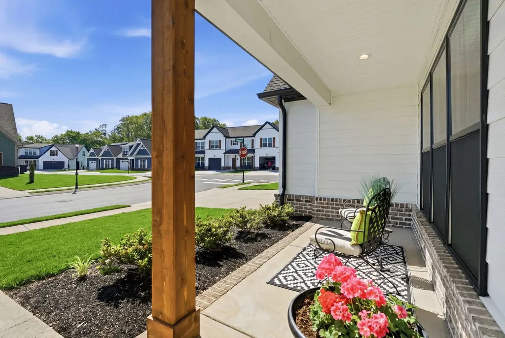 1056 Malinda Lane Greenbrier TN 37073
