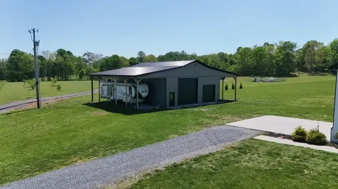 4055 Calista Road Cross Plains TN 37049