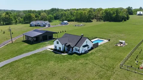 4055 Calista Road Cross Plains TN 37049