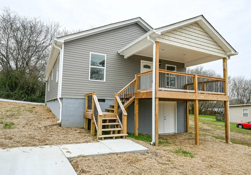 1072 12th Street, NE Cleveland TN 37311