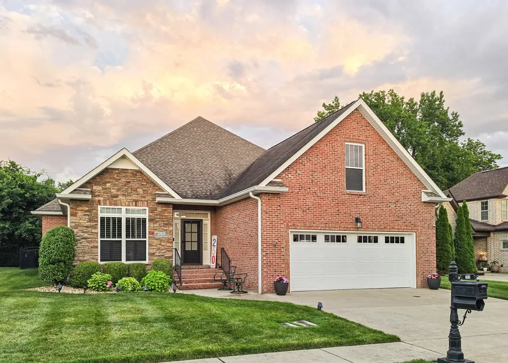 253 Dorchester Circle Clarksville TN 37043