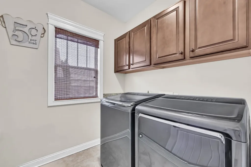 253 Dorchester Circle Clarksville TN 37043