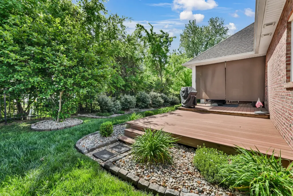 253 Dorchester Circle Clarksville TN 37043