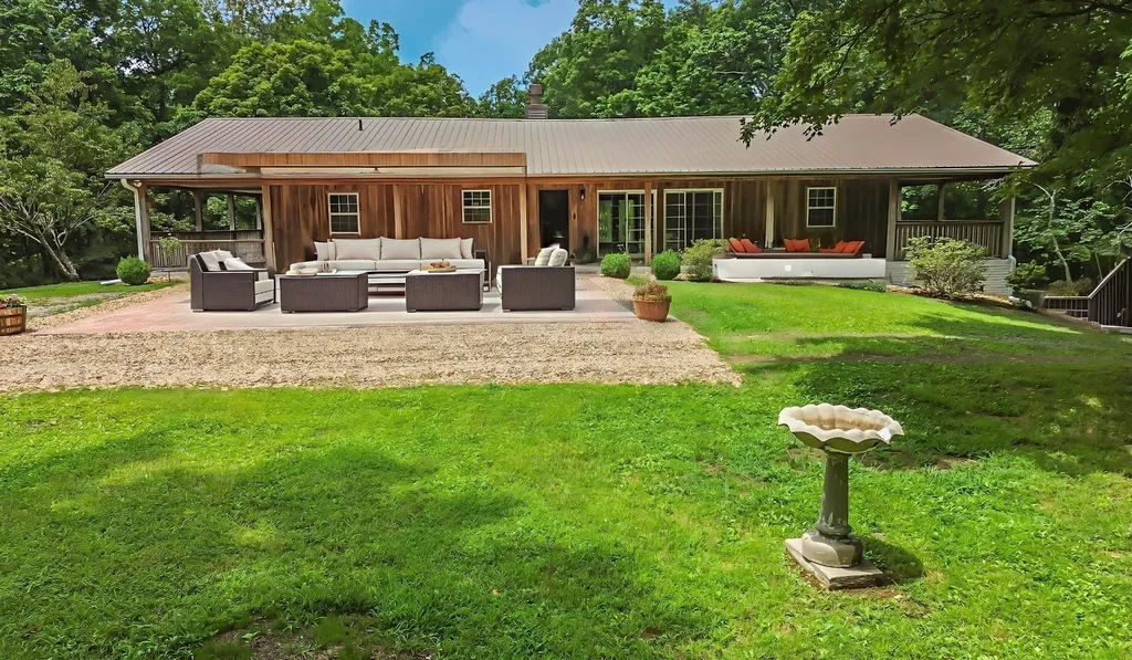 2661 Tinnin Road Goodlettsville TN 37072
