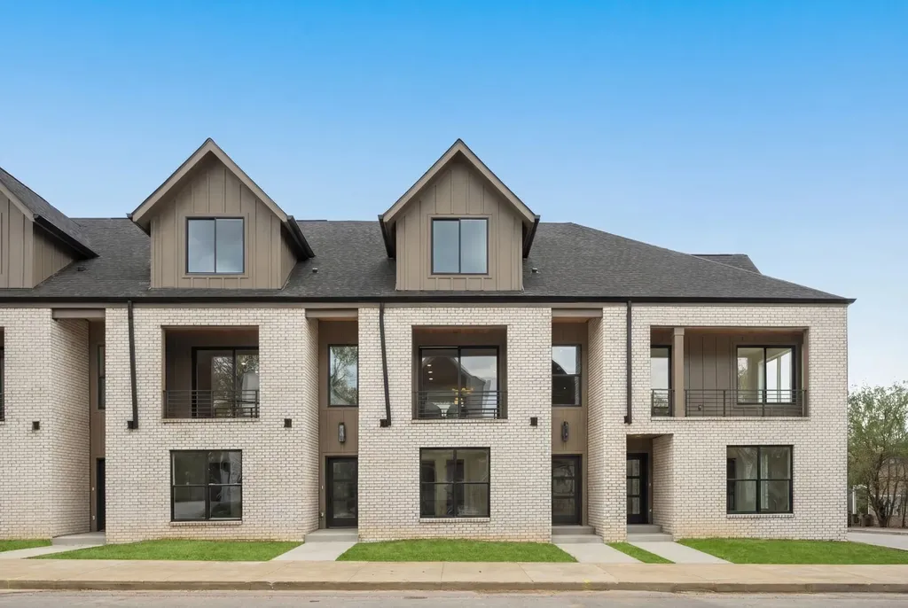 915 Cheatham Place Nashville TN 37208