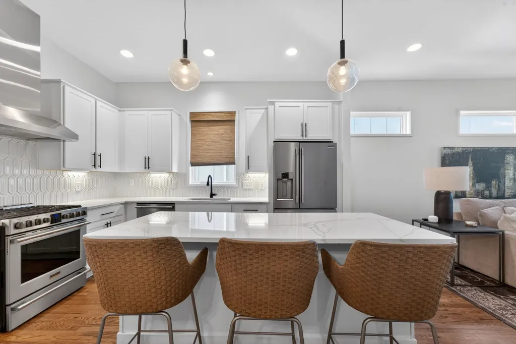 124B Fern Avenue Nashville TN 37207