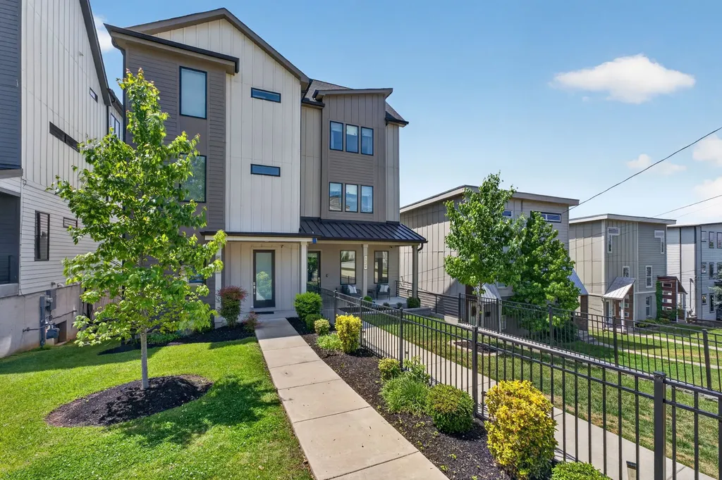 124B Fern Avenue Nashville TN 37207