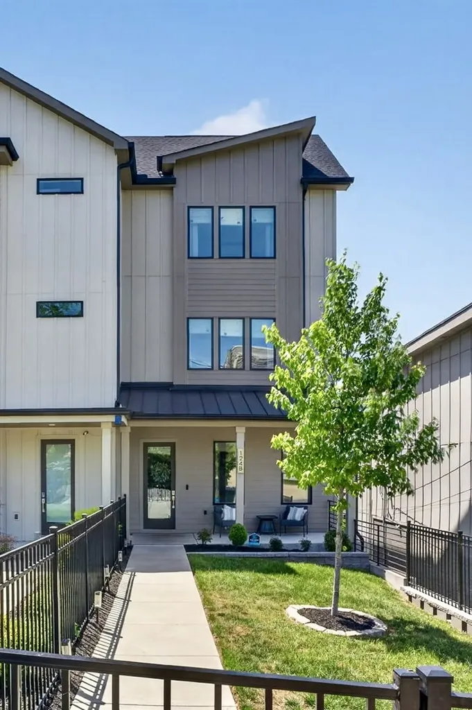 124B Fern Avenue Nashville TN 37207
