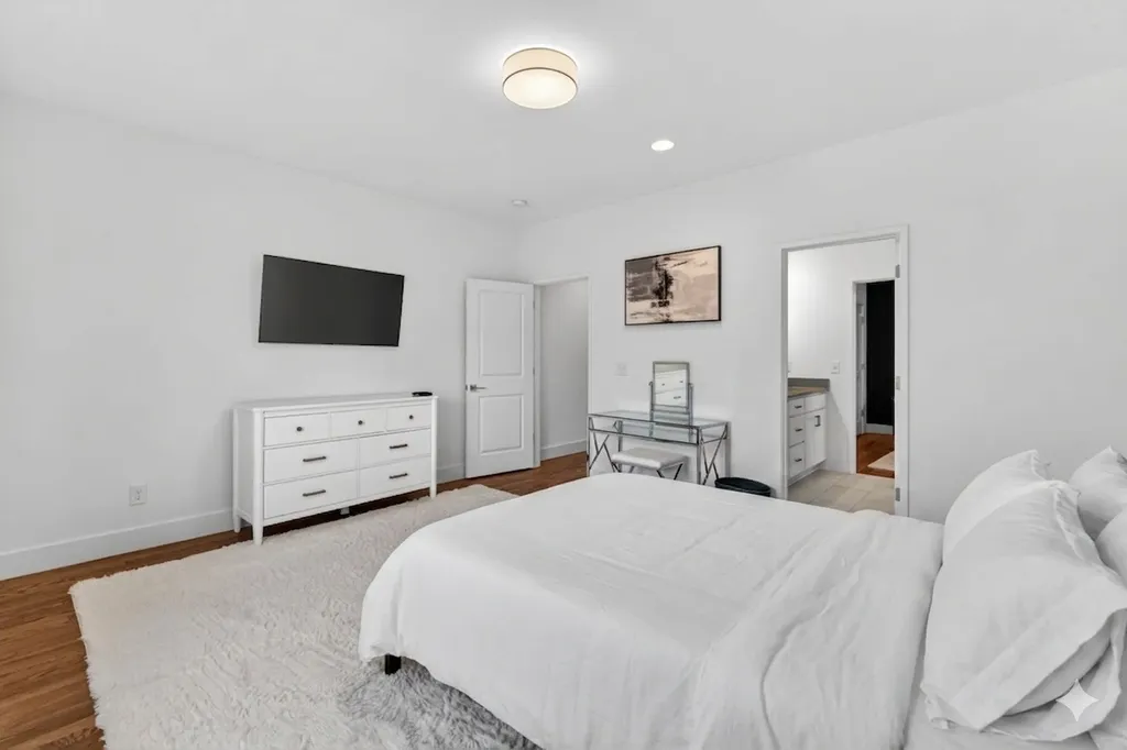 124B Fern Avenue Nashville TN 37207