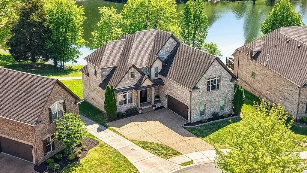 1034 Five Coves Trace Gallatin TN 37066