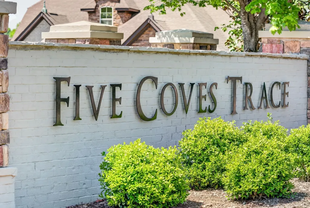 1034 Five Coves Trace Gallatin TN 37066