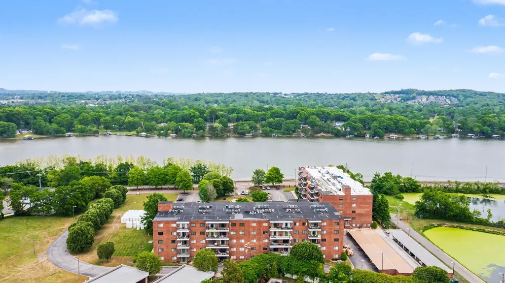 200 Sanders Ferry Road Hendersonville TN 37075