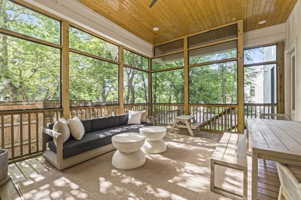 1900 Randolph Place Nashville TN 37215