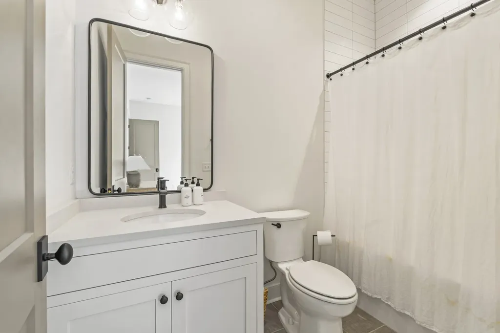 1900 Randolph Place Nashville TN 37215