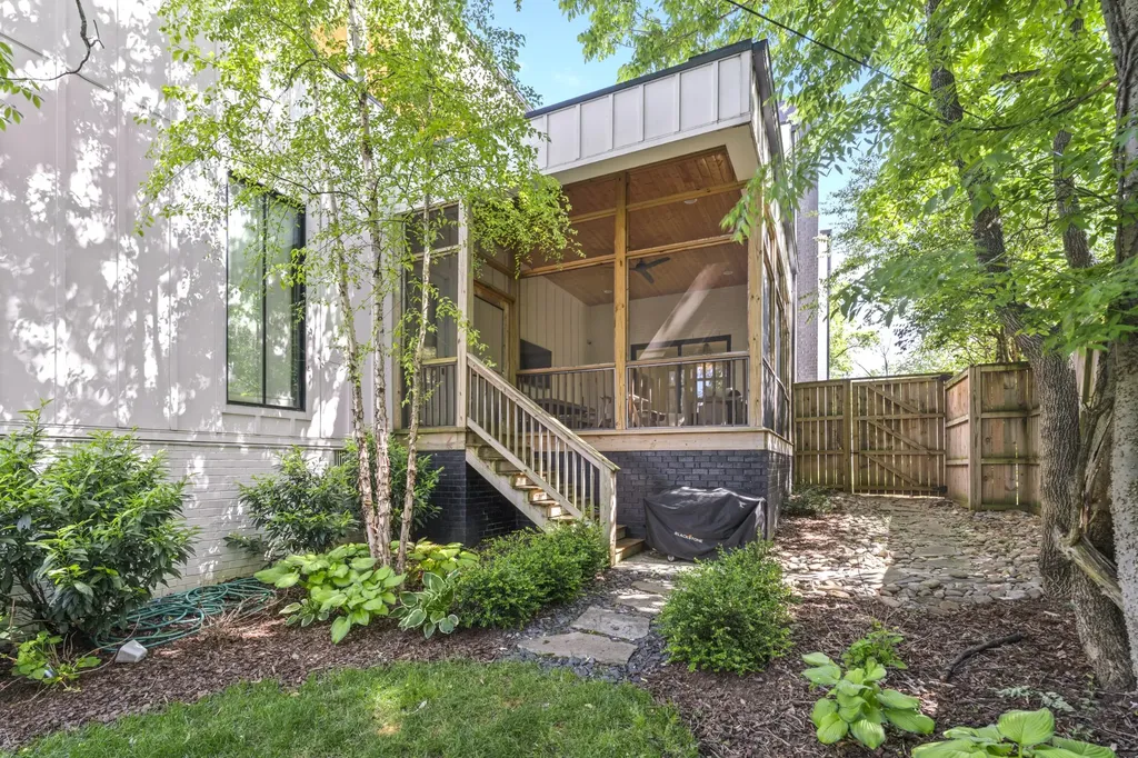 1900 Randolph Place Nashville TN 37215