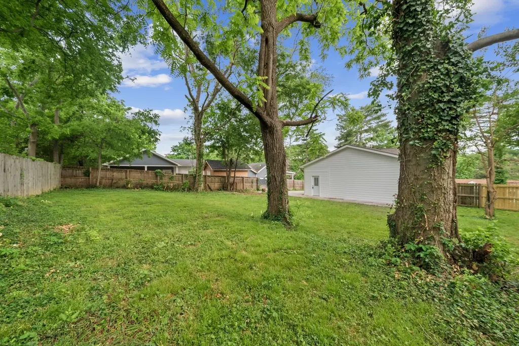 60 Lutie Street Nashville TN 37210