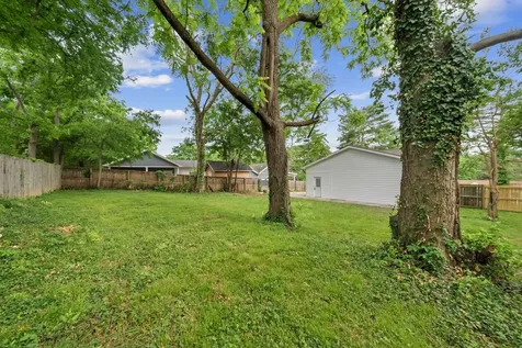 60 Lutie Street Nashville TN 37210