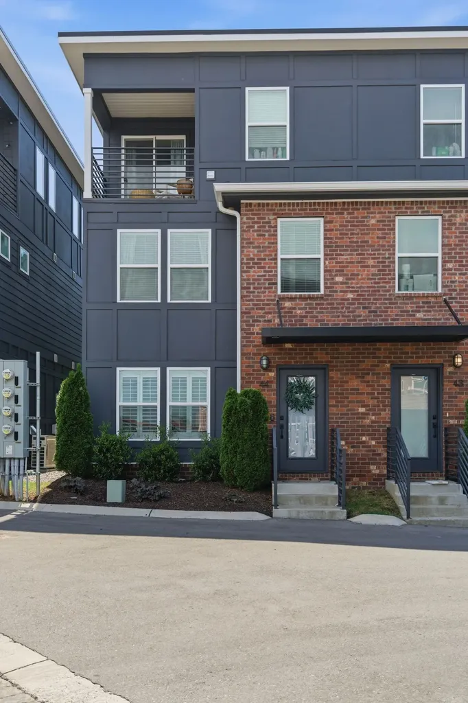 102 Duke Street Nashville TN 37207