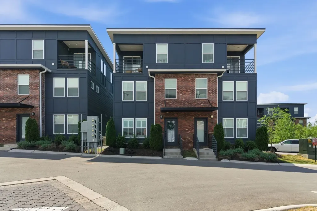 102 Duke Street Nashville TN 37207