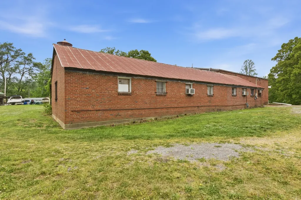 7775 Wrigley Road Lyles TN 37098