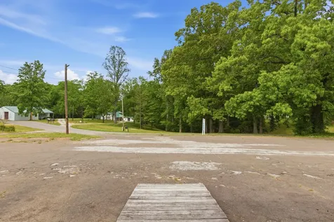 7775 Wrigley Road Lyles TN 37098