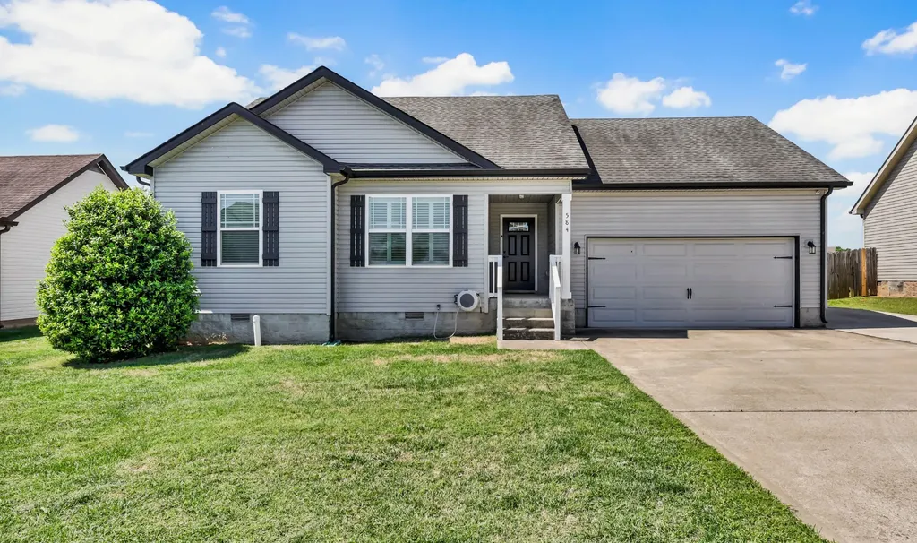 584 Tracy Lane Clarksville TN 37040