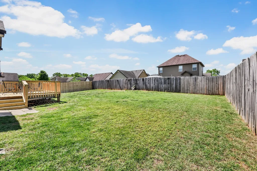 584 Tracy Lane Clarksville TN 37040
