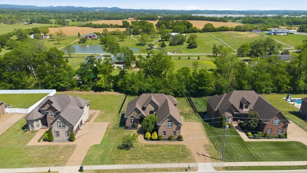 316 Ironwood Circle Gallatin TN 37066