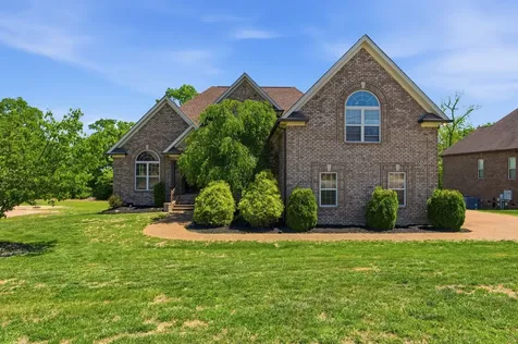 316 Ironwood Circle Gallatin TN 37066