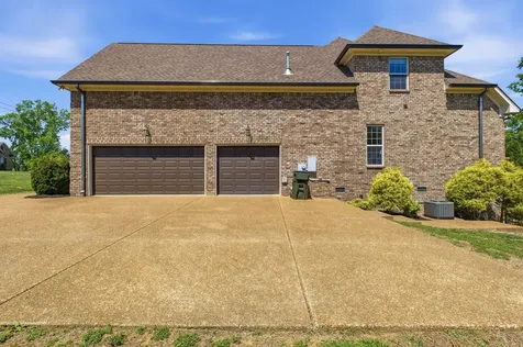 316 Ironwood Circle Gallatin TN 37066