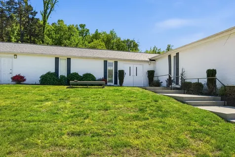 9495 Crockett Road Brentwood TN 37027