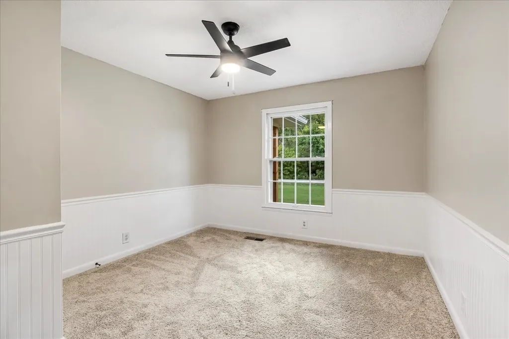 315 Little Creek Road Pleasant Shade TN 37145