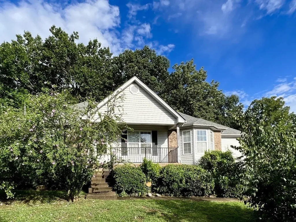 1028 Saddlestone Drive Hermitage TN 37076