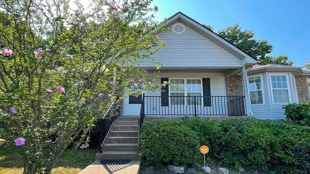 1028 Saddlestone Drive Hermitage TN 37076