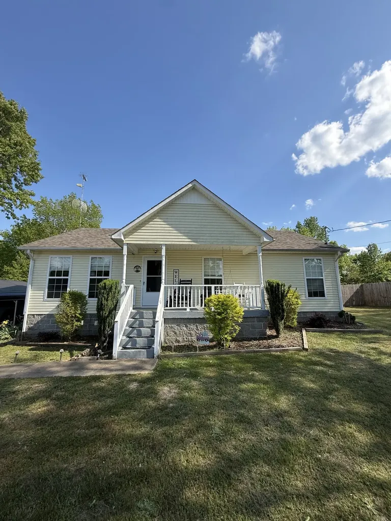 129 Clifton Road Lawrenceburg TN 38464
