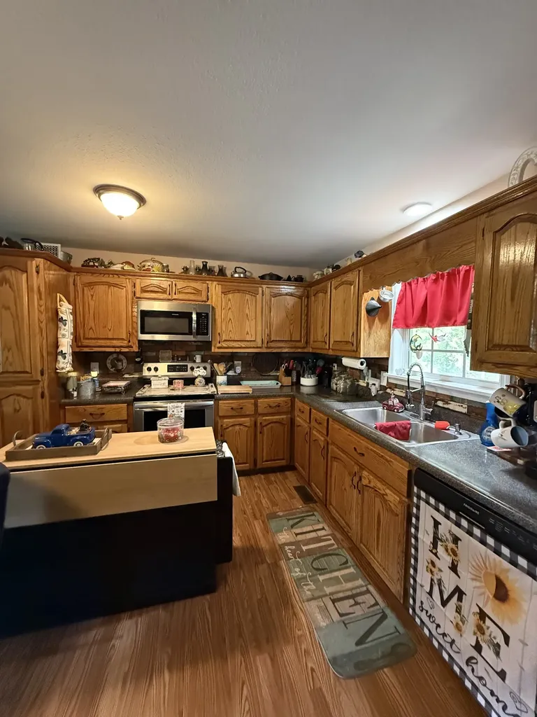 129 Clifton Road Lawrenceburg TN 38464