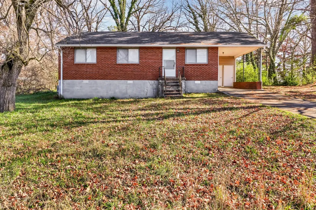 124 Yorktown Road Clarksville TN 37042