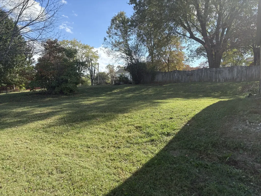128 N Turner Drive Sparta TN 38583