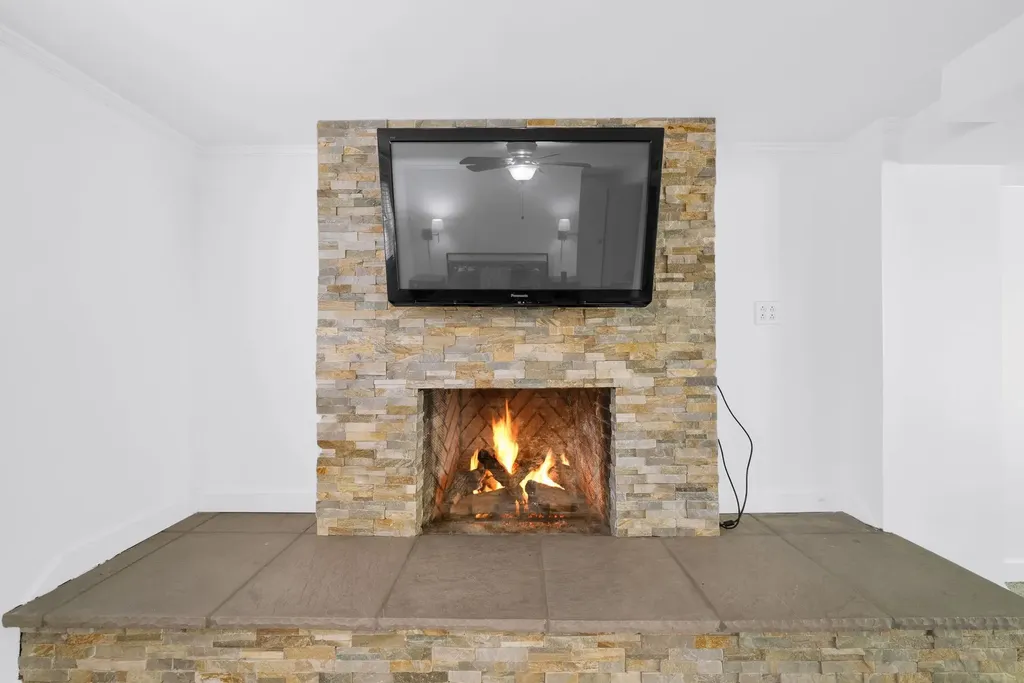 608 Harpeth Pkwy, E Nashville TN 37221