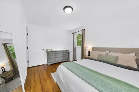608 Harpeth Pkwy, E Nashville TN 37221