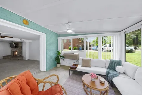 608 Harpeth Pkwy, E Nashville TN 37221